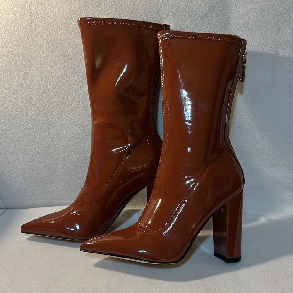 GUESS
Women's Abbale Block Heel Mid Calf Boots COLOR CARAMEL - Picture 4 of 5